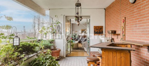 Квартира с 2 спальнями в Милан, Италия № 380446 22