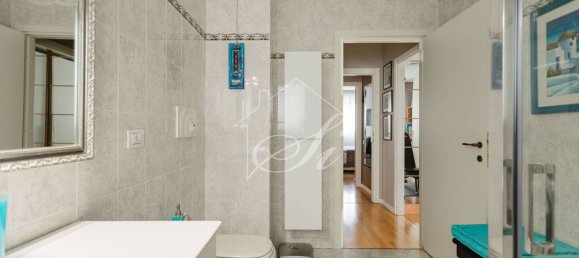 Квартира с 2 спальнями в Милан, Италия № 380446 9