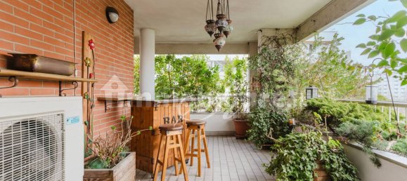 Квартира с 2 спальнями в Милан, Италия № 380446 20