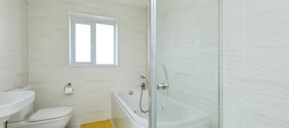  House in Worksop, United Kingdom No. 1958 12