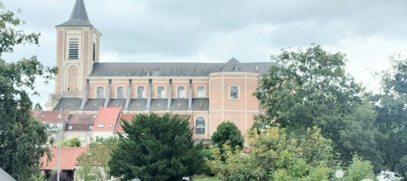 4 bedrooms House in Saint-Amand-les-Eaux, France No. 255103 14