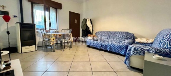 2 bedrooms House in Fornovo San Giovanni, Italy No. 351934 7