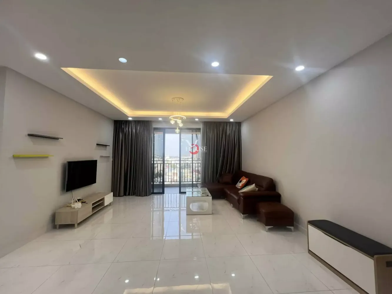 3 bedrooms Apartment in District 7, Vietnam No. 10072