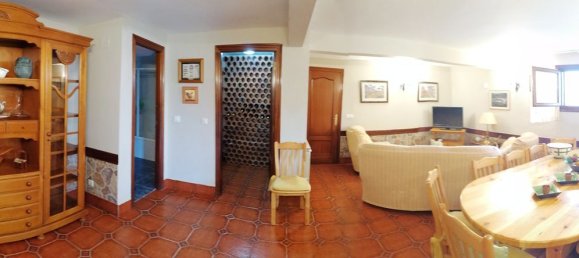 4 bedrooms House in Santona, Spain No. 154404 17