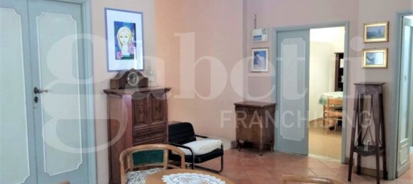 3 bedrooms Apartment in Avezzano, Italy No. 124838 6
