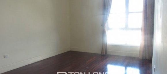 3 bedrooms Apartment in Nam Tu Liem, Vietnam No. 2352 4