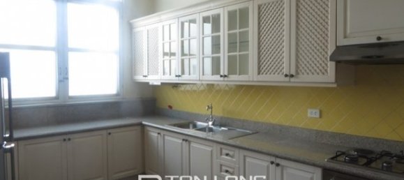 3 bedrooms Apartment in Nam Tu Liem, Vietnam No. 2352 5