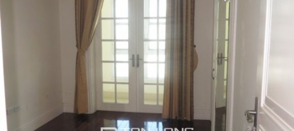 3 bedrooms Apartment in Nam Tu Liem, Vietnam No. 2352 2