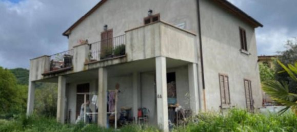 3 bedrooms Apartment in Castiglion Fiorentino, Italy No. 340825 9