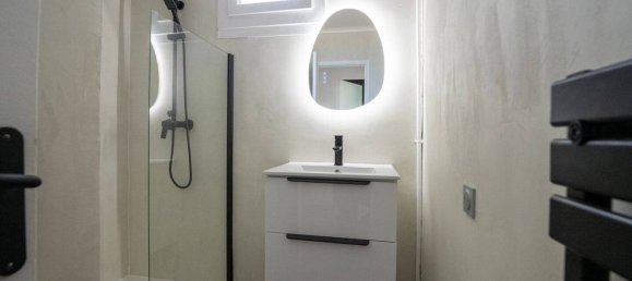 2 bedrooms Apartment in Aix-en-Provence, France No. 325782 2