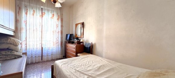 2 Schlafzimmer Wohnung in Montemurlo, Italy, Nr. 272074 2