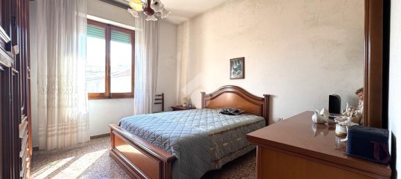2 Schlafzimmer Wohnung in Montemurlo, Italy, Nr. 272074 6