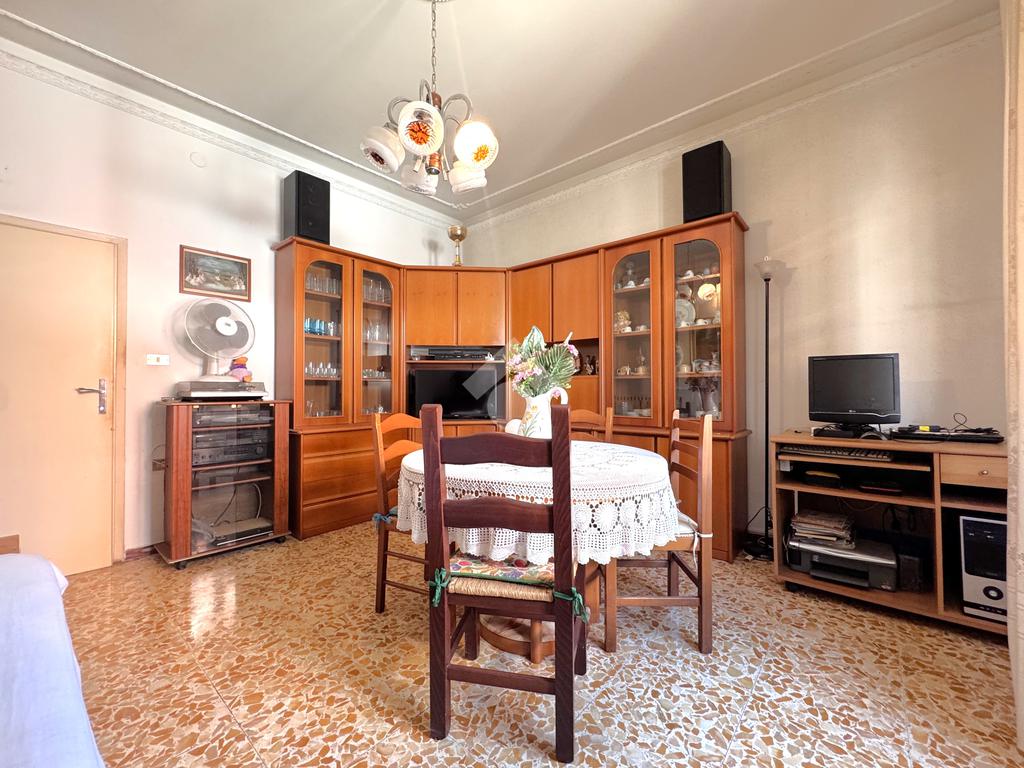 2 Schlafzimmer Wohnung in Montemurlo, Italy, Nr. 272074