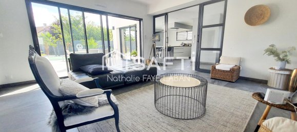 Дом с 3 спальнями в Шательро, Франция № 281162 3