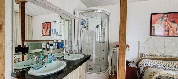 2 Schlafzimmer Schlösser in Gigneville, France, Nr. 65788 9