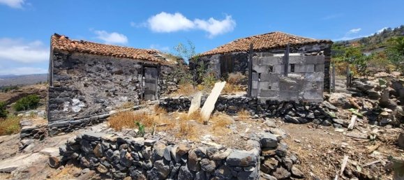  Land in Guia de Isora, Spain No. 125425 2