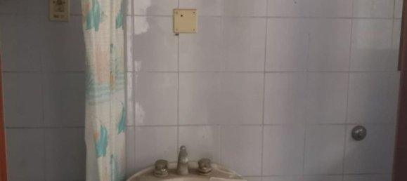 130m² Commercial property in Messina, Italy No. 256300 16