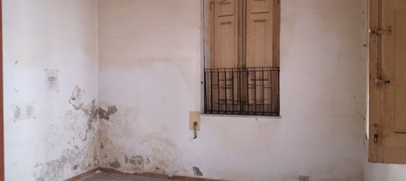 130m² Commercial property in Messina, Italy No. 256300 8