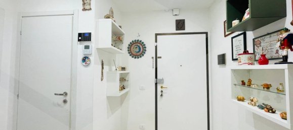 3 rooms Apartment in Valenzano, Italy No. 21741 13