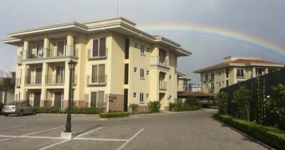 2 bedrooms Condo in San Antonio, Costa Rica No. 742