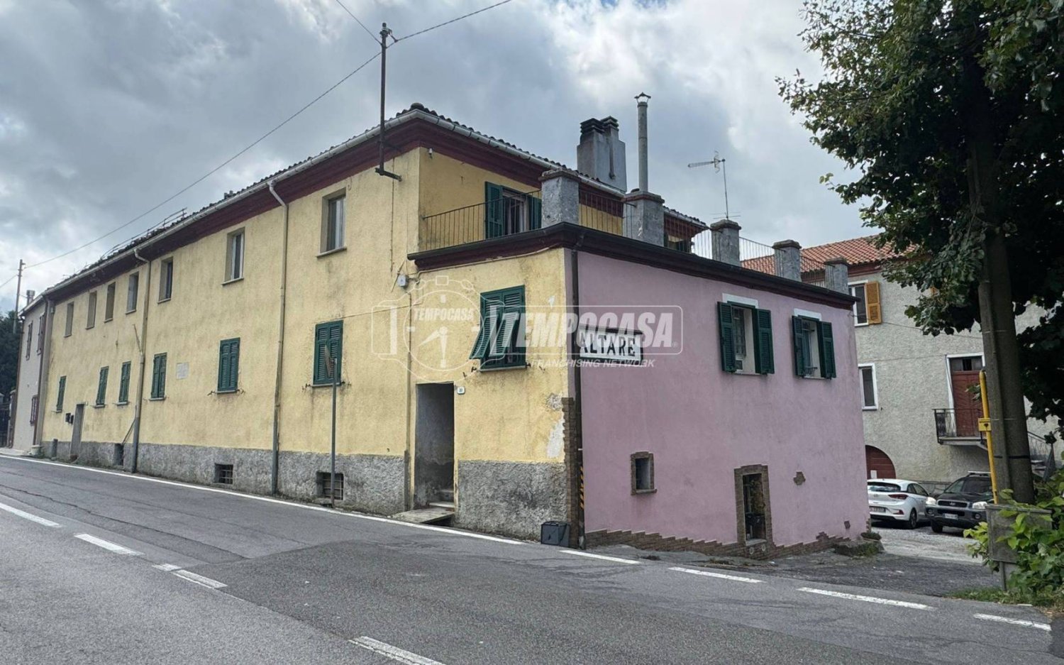 3 bedrooms Apartment in Altare, Italy No. 272618