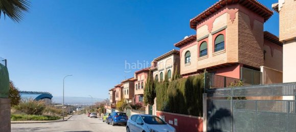 4 bedrooms House in Jun, Spain No. 94740 38