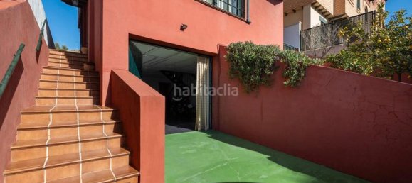 4 bedrooms House in Jun, Spain No. 94740 40