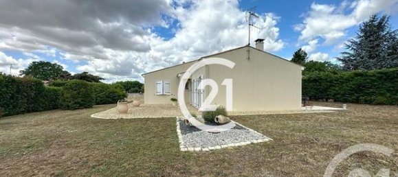 3 Schlafzimmer Haus in Charente, France, Nr. 311518 15