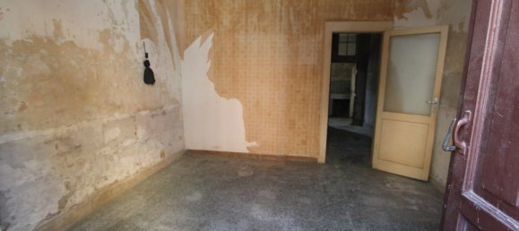 4 Schlafzimmer Wohnung in Messina, Italy, Nr. 346281 7