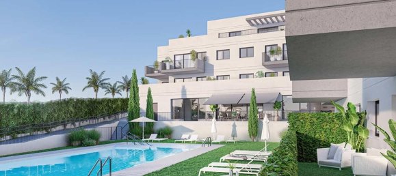 2 bedrooms Penthouse in Baviera Golf, Malaga, Spain No. 15788 3