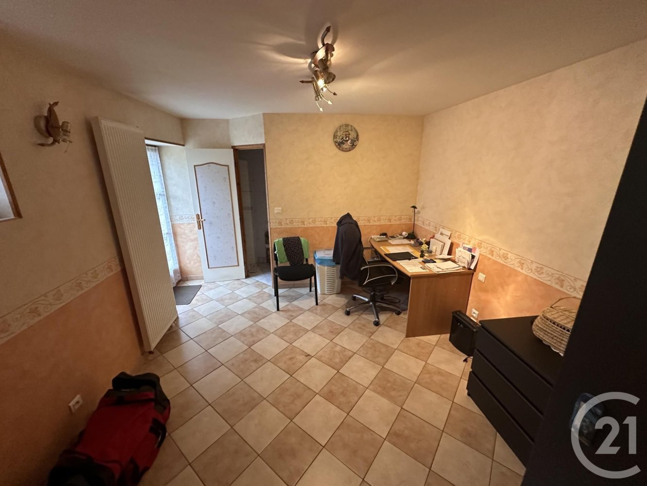 Casa T5 em Saint-Chartier, France N.º 241747