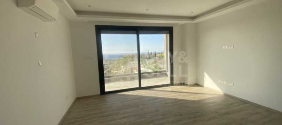 4 bedrooms Villa in Parekklisia, Cyprus No. 19664 13