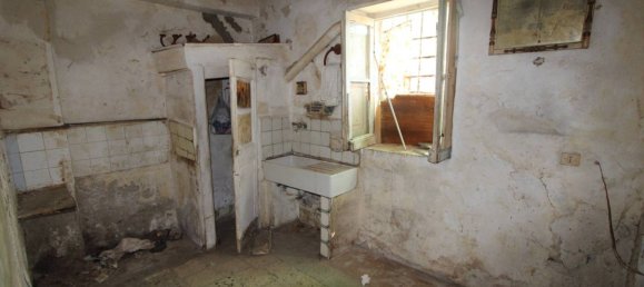 4 Schlafzimmer Wohnung in Messina, Italy, Nr. 358901 5