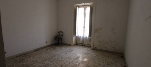 4 Schlafzimmer Wohnung in Messina, Italy, Nr. 358901 15