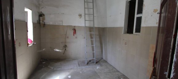 4 Schlafzimmer Wohnung in Messina, Italy, Nr. 358901 13