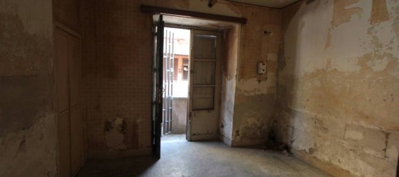 4 Schlafzimmer Wohnung in Messina, Italy, Nr. 358901 12