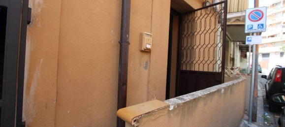 4 Schlafzimmer Wohnung in Messina, Italy, Nr. 358901 2