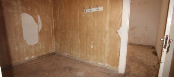 4 Schlafzimmer Wohnung in Messina, Italy, Nr. 358901 14