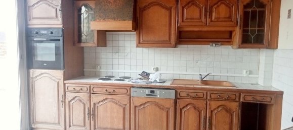 Edificio de 4 dormitorios en Montmirail, France No. 42000 8