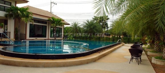 Café/restaurante de 3 dormitorios en Pattaya, Thailand No. 845 15