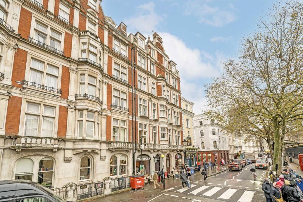 3 bedrooms Apartment in Bloomsbury, United Kingdom No. 5576