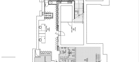 984m² Commercial property in Porto, Portugal No. 50607 19