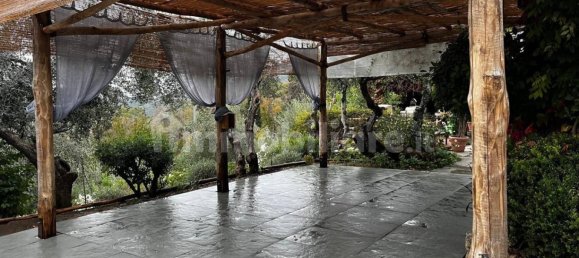 4 bedrooms House in Camaiore, Italy No. 250958 17