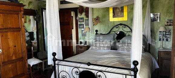 4 bedrooms House in Camaiore, Italy No. 250958 7