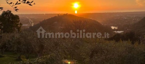 4 bedrooms House in Camaiore, Italy No. 250958 13