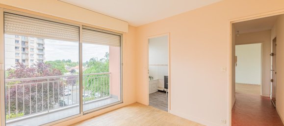 1 bedroom Apartment in Joue-les-Tours, France No. 265112 4