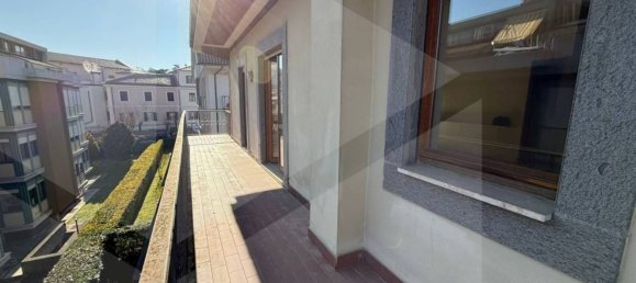 6 rooms Duplex in Avezzano, Italy No. 31426 10