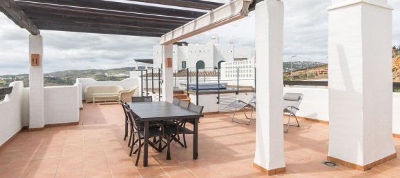 3 Schlafzimmer Penthouse in Casares, Spain, Nr. 181082 8