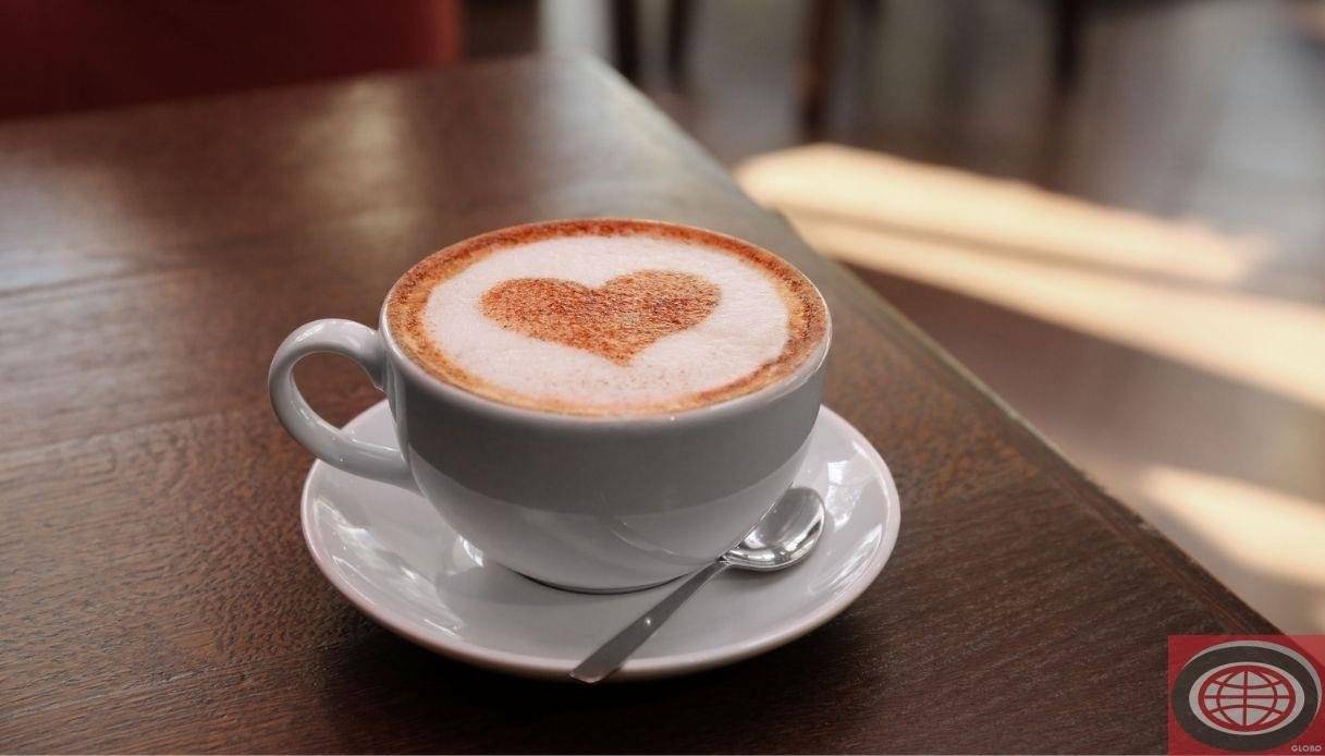 Коммерческая недвижимость с 5 комнатами в Чезена, Италия № 102586