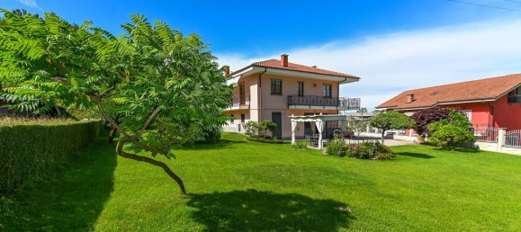 4-Zimmer Haus in Barge, Italy, Nr. 174075 19